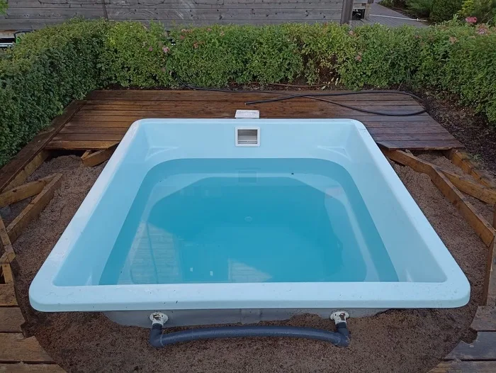 Композитная купель Laguna 2 — установка в Березниках